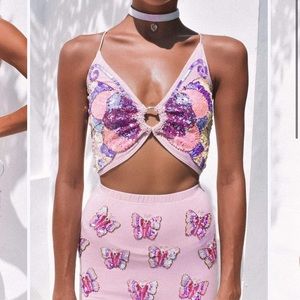 SOLD Her pony pink butterfly choker, top, and shorts